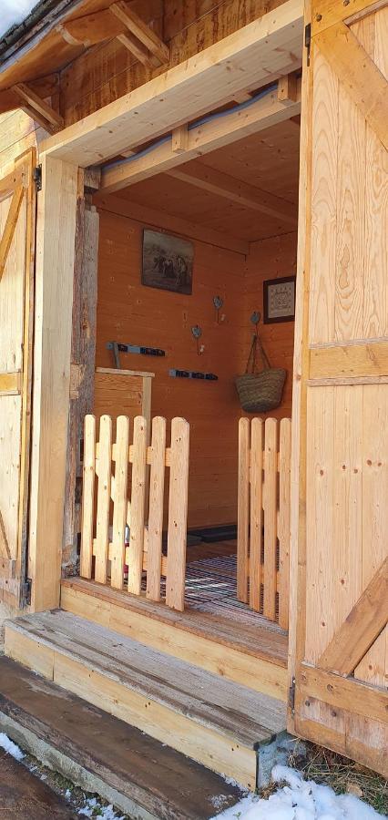 Ferme Savoyarde Renovee 2 Chambres Les Carroz d'Arâches Exterior foto