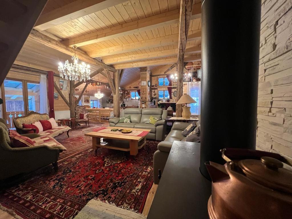 Ferme Savoyarde Renovee 2 Chambres Les Carroz d'Arâches Exterior foto